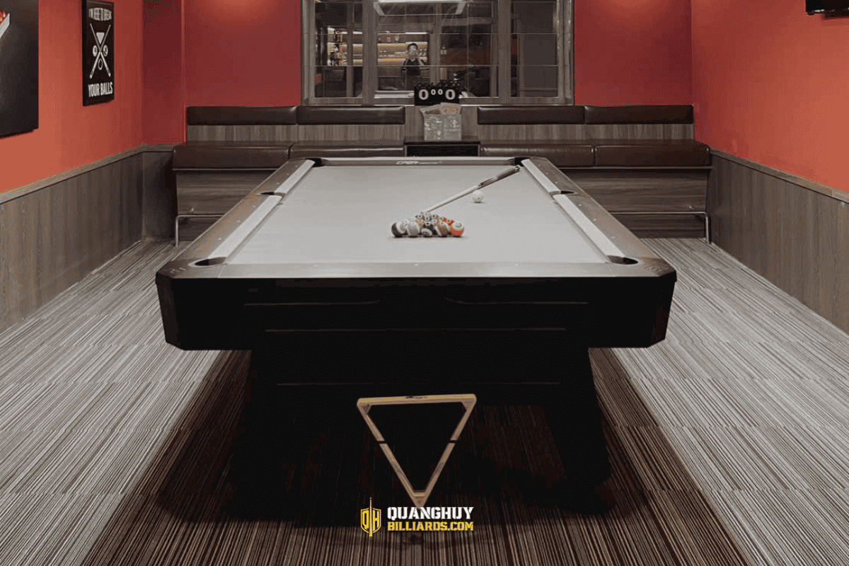 Quang Huy Billiards lap dat ban bida tai Phu Quoc. Ban giao 4 ban bida Aileex Crown S24 Luuxry tai Paralia Billiards Club 20