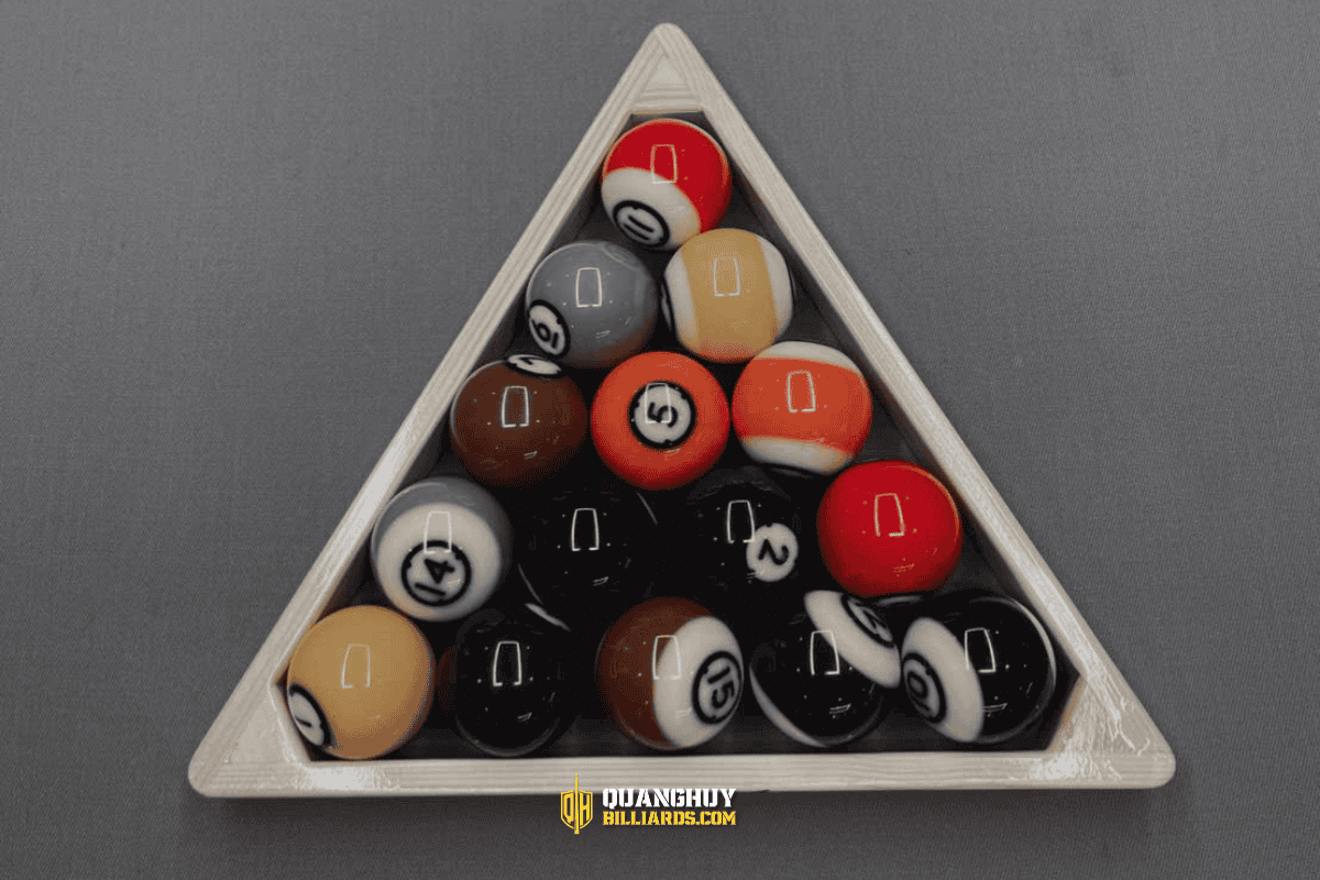 Quang Huy Billiards lap dat ban bida tai Phu Quoc. Ban giao 4 ban bida Aileex Crown S24 Luuxry tai Paralia Billiards Club 3