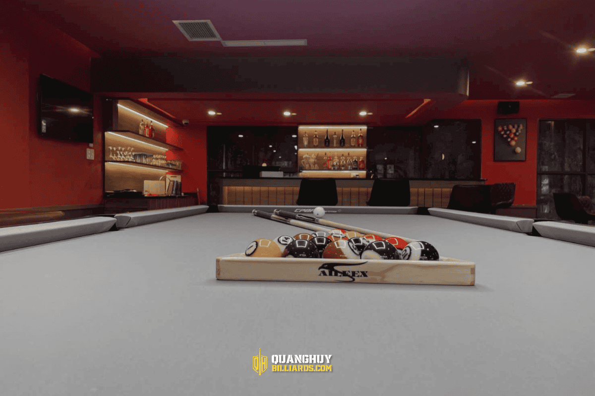 Quang Huy Billiards lap dat ban bida tai Phu Quoc. Ban giao 4 ban bida Aileex Crown S24 Luuxry tai Paralia Billiards Club 4