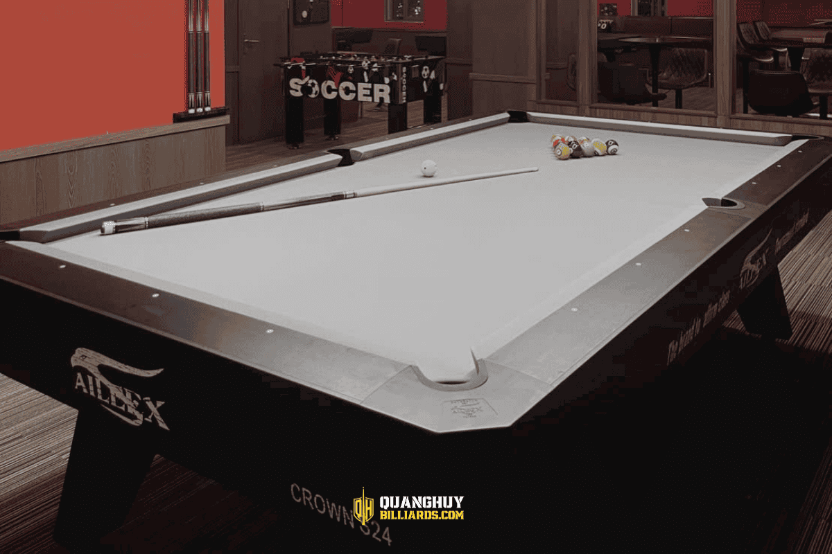 Quang Huy Billiards lap dat ban bida tai Phu Quoc. Ban giao 4 ban bida Aileex Crown S24 Luuxry tai Paralia Billiards Club 5
