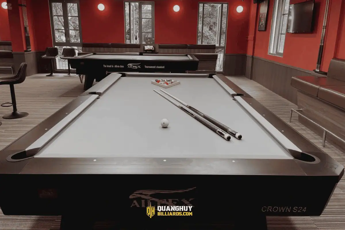 Quang Huy Billiards lap dat ban bida tai Phu Quoc. Ban giao 4 ban bida Aileex Crown S24 Luuxry tai Paralia Billiards Club 6