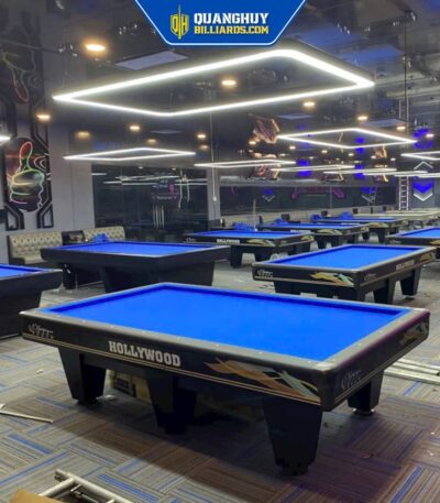 Bàn bi sàn bóng bàn Hollywood màu xanh, sản xuất, phân phối và lắp đặt chuyên nghiệp tại Quang Huy Billiards.